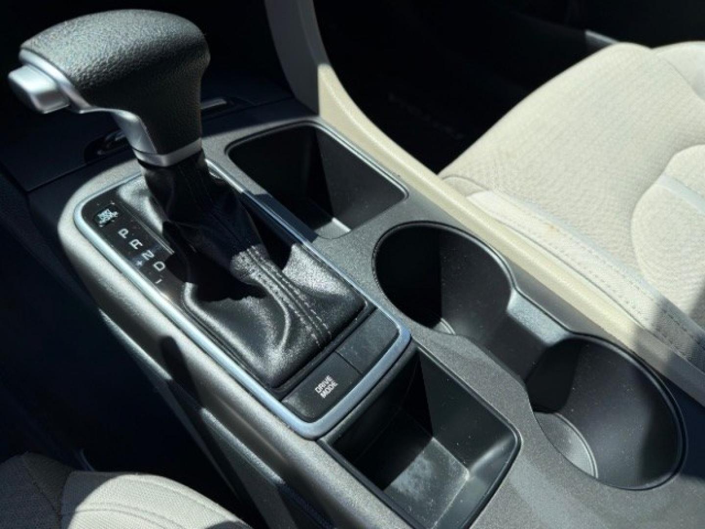 2016 Titanium Gray /Beige Kia Optima LX (5XXGT4L3XGG) with an Theta II 2.4L I-4 gasoline direct injection engine, Automatic transmission, located at 940 North Main Street, Cedar City, UT, 84720, (435) 628-0023, 37.692936, -113.061897 - We specialize in helping ALL people get the best financing available. No matter your credit score, good, bad or none we can get you an amazing rate. Had a bankruptcy, divorce, or repossessions? We give you the green light to get your credit back on the road. Low down and affordable payments that fit- Photo#23