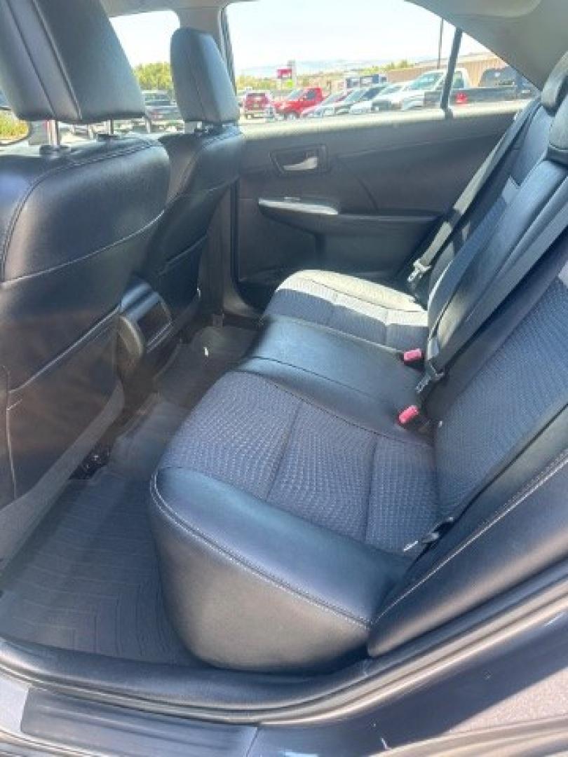 2014 Cosmic Gray Mica /Ash Toyota Camry L | LE | XLE | SE | SE Sport (4T1BF1FK8EU) with an 2.5L I-4 DOHC engine, Automatic transmission, located at 1865 East Red Hills Pkwy, St. George, 84770, (435) 628-0023, 37.120850, -113.543640 - We specialize in helping ALL people get the best financing available. No matter your credit score, good, bad or none we can get you an amazing rate. Had a bankruptcy, divorce, or repossessions? We give you the green light to get your credit back on the road. Low down and affordable payments that fit- Photo#19