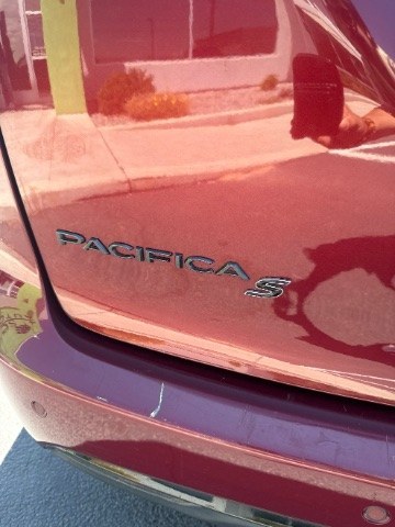 2020 Velvet Red Pearlcoat /Black/Alloy Chrysler Pacifica Touring (2C4RC1FG8LR) with an 3.6L V-6 DOHC engine, Automatic transmission, located at 1865 East Red Hills Pkwy, St. George, 84770, (435) 628-0023, 37.120850, -113.543640 - We specialize in helping ALL people get the best financing available. No matter your credit score, good, bad or none we can get you an amazing rate. Had a bankruptcy, divorce, or repossessions? We give you the green light to get your credit back on the road. Low down and affordable payments that fit- Photo#9