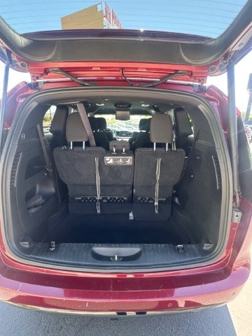 2020 Velvet Red Pearlcoat /Black/Alloy Chrysler Pacifica Touring (2C4RC1FG8LR) with an 3.6L V-6 DOHC engine, Automatic transmission, located at 1865 East Red Hills Pkwy, St. George, 84770, (435) 628-0023, 37.120850, -113.543640 - We specialize in helping ALL people get the best financing available. No matter your credit score, good, bad or none we can get you an amazing rate. Had a bankruptcy, divorce, or repossessions? We give you the green light to get your credit back on the road. Low down and affordable payments that fit- Photo#11