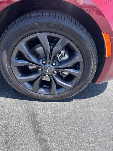 2020 Velvet Red Pearlcoat /Black/Alloy Chrysler Pacifica Touring (2C4RC1FG8LR) with an 3.6L V-6 DOHC engine, Automatic transmission, located at 1865 East Red Hills Pkwy, St. George, 84770, (435) 628-0023, 37.120850, -113.543640 - We specialize in helping ALL people get the best financing available. No matter your credit score, good, bad or none we can get you an amazing rate. Had a bankruptcy, divorce, or repossessions? We give you the green light to get your credit back on the road. Low down and affordable payments that fit- Photo#14