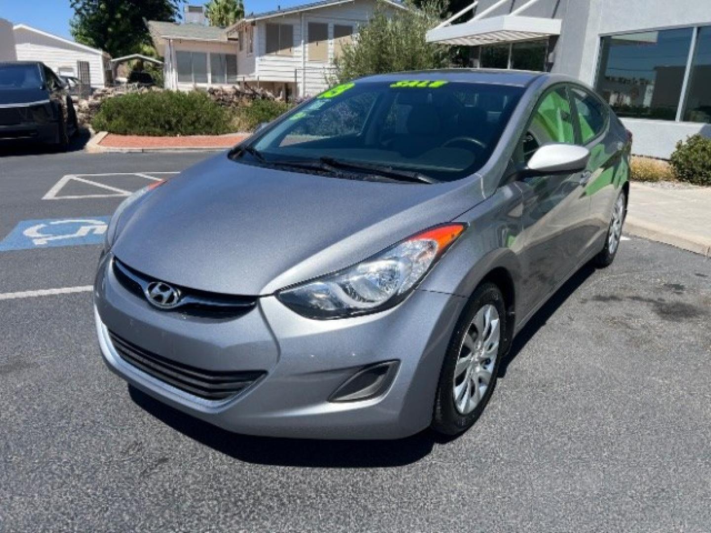 2013 Shimmering Air Silver /Gray Hyundai Elantra GLS (KMHDH4AE4DU) with an 1.8L I-4 DOHC engine, Automatic transmission, located at 1865 East Red Hills Pkwy, St. George, 84770, (435) 628-0023, 37.120850, -113.543640 - We specialize in helping ALL people get the best financing available. No matter your credit score, good, bad or none we can get you an amazing rate. Had a bankruptcy, divorce, or repossessions? We give you the green light to get your credit back on the road. Low down and affordable payments that fit- Photo#2