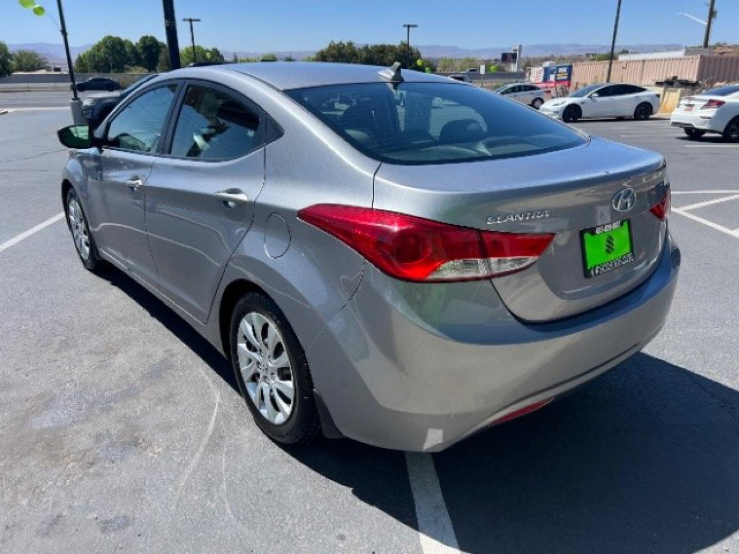 2013 Shimmering Air Silver /Gray Hyundai Elantra GLS (KMHDH4AE4DU) with an 1.8L I-4 DOHC engine, Automatic transmission, located at 1865 East Red Hills Pkwy, St. George, 84770, (435) 628-0023, 37.120850, -113.543640 - We specialize in helping ALL people get the best financing available. No matter your credit score, good, bad or none we can get you an amazing rate. Had a bankruptcy, divorce, or repossessions? We give you the green light to get your credit back on the road. Low down and affordable payments that fit- Photo#4
