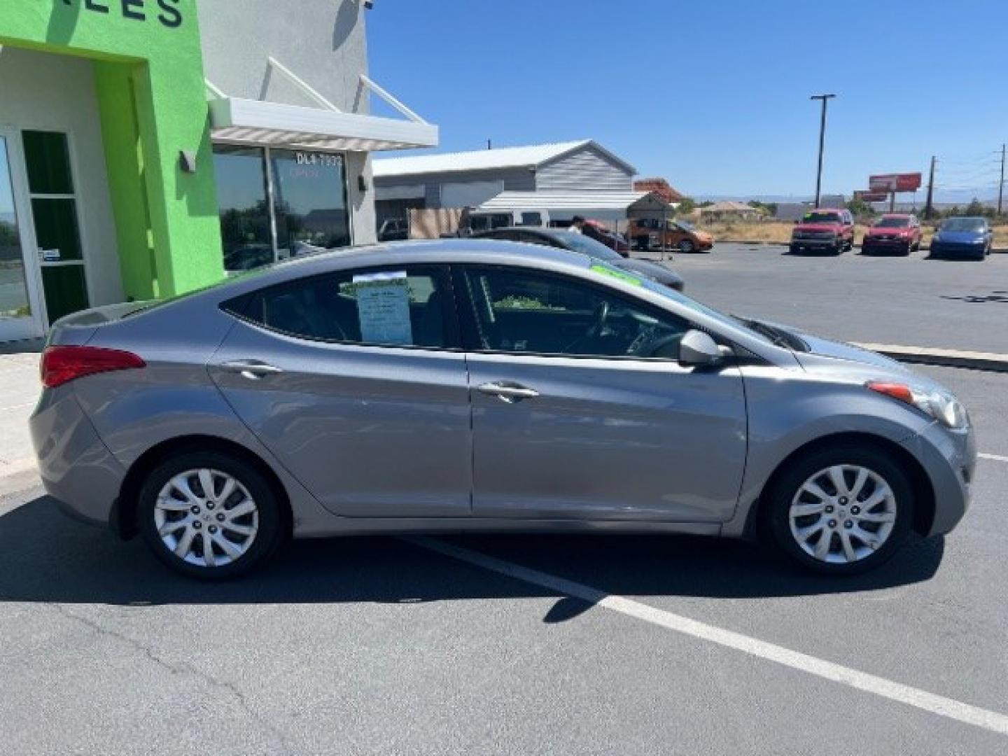 2013 Shimmering Air Silver /Gray Hyundai Elantra GLS (KMHDH4AE4DU) with an 1.8L I-4 DOHC engine, Automatic transmission, located at 1865 East Red Hills Pkwy, St. George, 84770, (435) 628-0023, 37.120850, -113.543640 - We specialize in helping ALL people get the best financing available. No matter your credit score, good, bad or none we can get you an amazing rate. Had a bankruptcy, divorce, or repossessions? We give you the green light to get your credit back on the road. Low down and affordable payments that fit- Photo#7