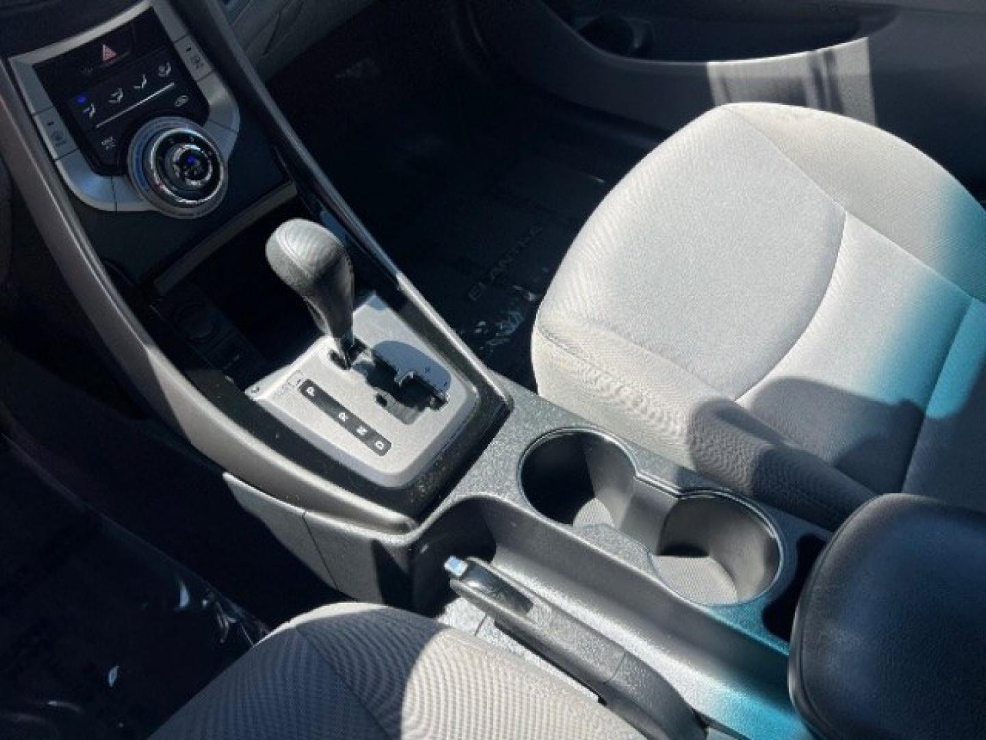 2013 Shimmering Air Silver /Gray Hyundai Elantra GLS (KMHDH4AE4DU) with an 1.8L I-4 DOHC engine, Automatic transmission, located at 1865 East Red Hills Pkwy, St. George, 84770, (435) 628-0023, 37.120850, -113.543640 - We specialize in helping ALL people get the best financing available. No matter your credit score, good, bad or none we can get you an amazing rate. Had a bankruptcy, divorce, or repossessions? We give you the green light to get your credit back on the road. Low down and affordable payments that fit- Photo#18