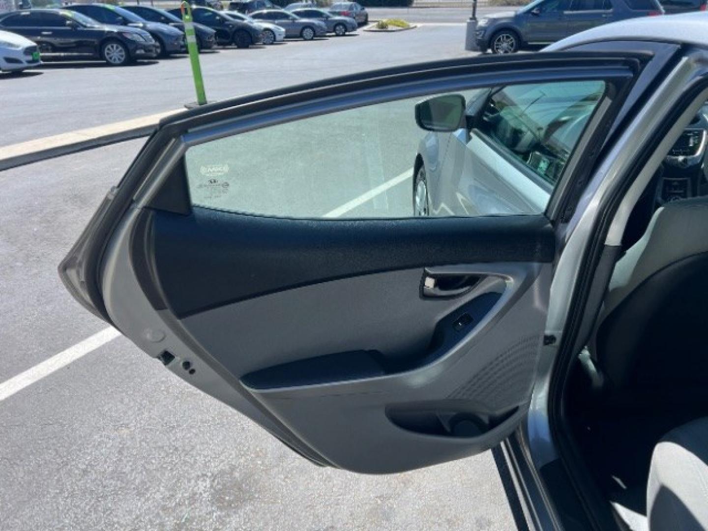 2013 Shimmering Air Silver /Gray Hyundai Elantra GLS (KMHDH4AE4DU) with an 1.8L I-4 DOHC engine, Automatic transmission, located at 1865 East Red Hills Pkwy, St. George, 84770, (435) 628-0023, 37.120850, -113.543640 - We specialize in helping ALL people get the best financing available. No matter your credit score, good, bad or none we can get you an amazing rate. Had a bankruptcy, divorce, or repossessions? We give you the green light to get your credit back on the road. Low down and affordable payments that fit- Photo#20