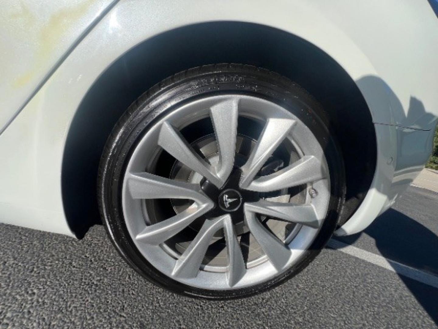 2019 Pearl White Multi-Coat /Black Tesla Model 3 Long Range (5YJ3E1EA3KF) with an ELECTRIC engine, Electric transmission, located at 1865 East Red Hills Pkwy, St. George, 84770, (435) 628-0023, 37.120850, -113.543640 - Excellent Tesla Model 3 Long Range All Wheel Drive. 5 Seats HW3. Small scratches and dings as pictured. Every Tesla we sell has had cabin air filter replaced, radiator cleaned, fluids topped AND comes with a mobile charging kit! Battery is healthy and gets 330 on full charge!!! ReCurrent report Ex- Photo#12