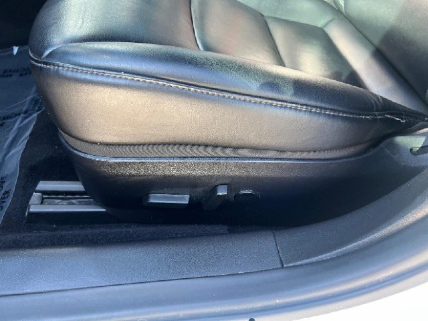 2019 Pearl White Multi-Coat /Black Tesla Model 3 Long Range (5YJ3E1EA3KF) with an ELECTRIC engine, Electric transmission, located at 1865 East Red Hills Pkwy, St. George, 84770, (435) 628-0023, 37.120850, -113.543640 - Excellent Tesla Model 3 Long Range All Wheel Drive. 5 Seats HW3. Small scratches and dings as pictured. Every Tesla we sell has had cabin air filter replaced, radiator cleaned, fluids topped AND comes with a mobile charging kit! Battery is healthy and gets 330 on full charge!!! ReCurrent report Ex- Photo#15