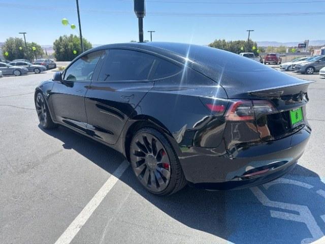 2021 Black /White Leather Tesla Model 3 Performance (5YJ3E1ECXMF) with an ELECTRIC engine, 1-Speed Automatic transmission, located at 1865 East Red Hills Pkwy, St. George, 84770, (435) 628-0023, 37.120850, -113.543640 - Excellent Tesla Model 3 Long Range All Wheel Drive Performance with FSD PAID FOR ($8k Full Self Driving Subscription fully transfers to new owner. Lock in FSD for life! 5 Seats HW3, Black and White Premium Interior and exterior in great condition. Every Tesla we sell has had cabin air filter replac- Photo#5
