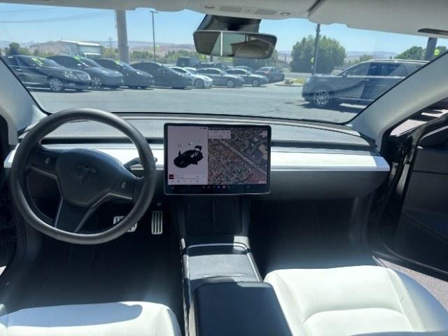 2021 Black /White Leather Tesla Model 3 Performance (5YJ3E1ECXMF) with an ELECTRIC engine, 1-Speed Automatic transmission, located at 1865 East Red Hills Pkwy, St. George, 84770, (435) 628-0023, 37.120850, -113.543640 - Excellent Tesla Model 3 Long Range All Wheel Drive Performance with FSD PAID FOR ($8k Full Self Driving Subscription fully transfers to new owner. Lock in FSD for life! 5 Seats HW3, Black and White Premium Interior and exterior in great condition. Every Tesla we sell has had cabin air filter replac- Photo#16