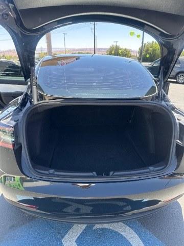 2021 Black /White Leather Tesla Model 3 Performance (5YJ3E1ECXMF) with an ELECTRIC engine, 1-Speed Automatic transmission, located at 1865 East Red Hills Pkwy, St. George, 84770, (435) 628-0023, 37.120850, -113.543640 - Excellent Tesla Model 3 Long Range All Wheel Drive Performance with FSD PAID FOR ($8k Full Self Driving Subscription fully transfers to new owner. Lock in FSD for life! 5 Seats HW3, Black and White Premium Interior and exterior in great condition. Every Tesla we sell has had cabin air filter replac- Photo#17