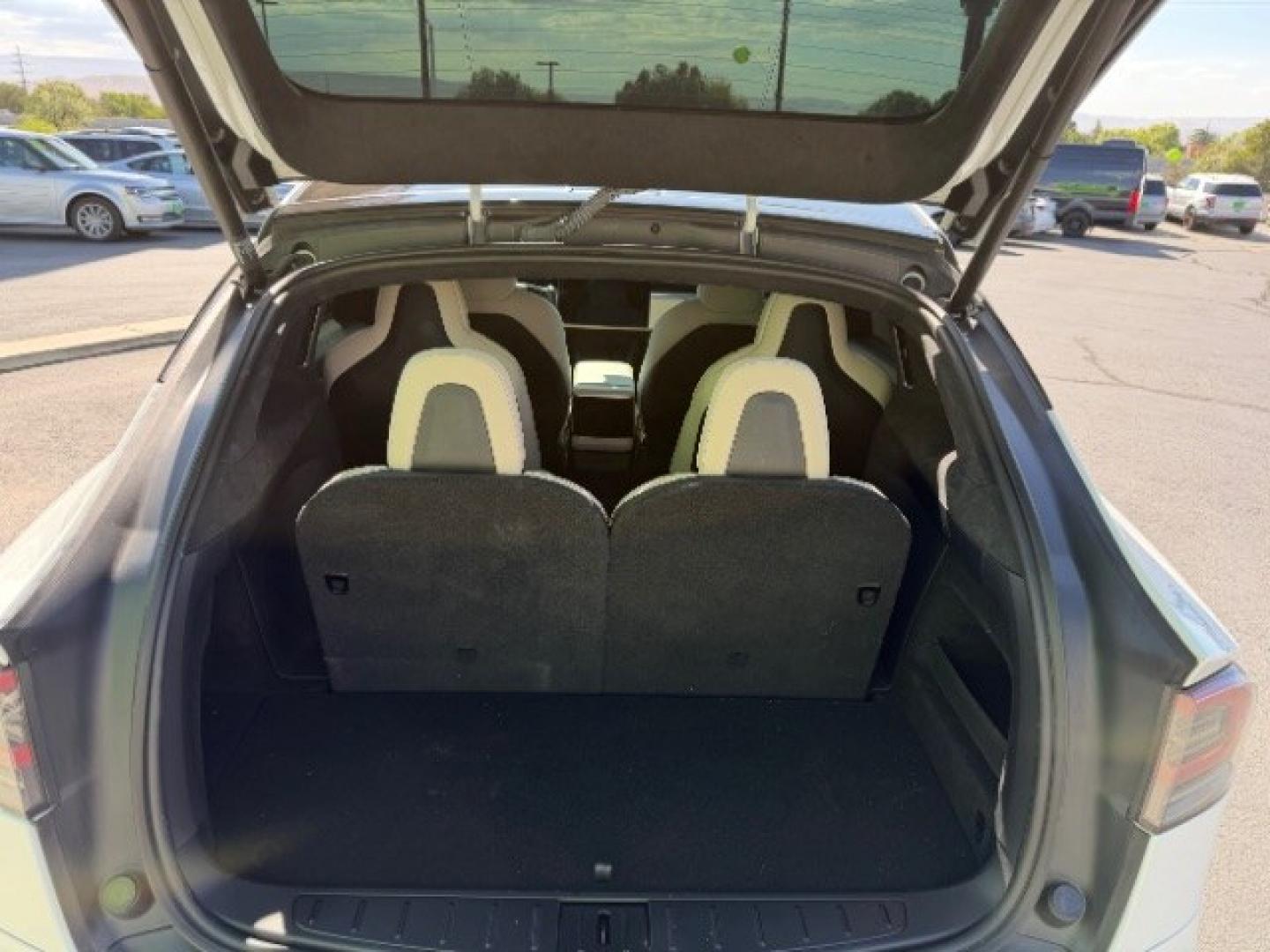 2023 Pearl White Multi-Coat /Cream Tesla Model X Dual Motor All-Wheel Drive | Standard Range (7SAXCBE56PF) with an ELECTRIC engine, Electric transmission, located at 1865 East Red Hills Pkwy, St. George, 84770, (435) 628-0023, 37.120850, -113.543640 - Very rareTesla Model X All Wheel Drive WITH HW4 and 6 Seats Interior and exterior in great condition. Small scratches and dings as pictured. Every Tesla we sell has had cabin air filter replaced, radiator cleaned, fluids topped AND comes with a mobile charging kit! Battery is healthy and gets 260- Photo#15