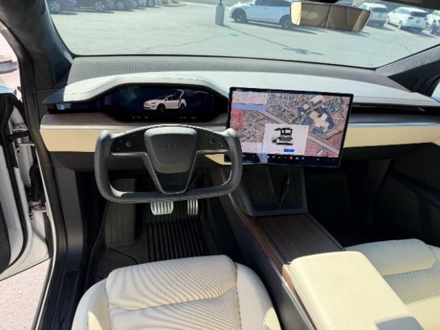2023 Pearl White Multi-Coat /Cream Tesla Model X Dual Motor All-Wheel Drive | Standard Range (7SAXCBE56PF) with an ELECTRIC engine, Electric transmission, located at 1865 East Red Hills Pkwy, St. George, 84770, (435) 628-0023, 37.120850, -113.543640 - Very rareTesla Model X All Wheel Drive WITH HW4 and 6 Seats Interior and exterior in great condition. Small scratches and dings as pictured. Every Tesla we sell has had cabin air filter replaced, radiator cleaned, fluids topped AND comes with a mobile charging kit! Battery is healthy and gets 260- Photo#23