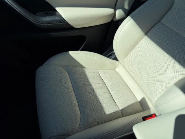 2023 Pearl White Multi-Coat /Cream Tesla Model X Dual Motor All-Wheel Drive | Standard Range (7SAXCBE56PF) with an ELECTRIC engine, Electric transmission, located at 1865 East Red Hills Pkwy, St. George, 84770, (435) 628-0023, 37.120850, -113.543640 - Very rareTesla Model X All Wheel Drive WITH HW4 and 6 Seats Interior and exterior in great condition. Small scratches and dings as pictured. Every Tesla we sell has had cabin air filter replaced, radiator cleaned, fluids topped AND comes with a mobile charging kit! Battery is healthy and gets 260- Photo#26
