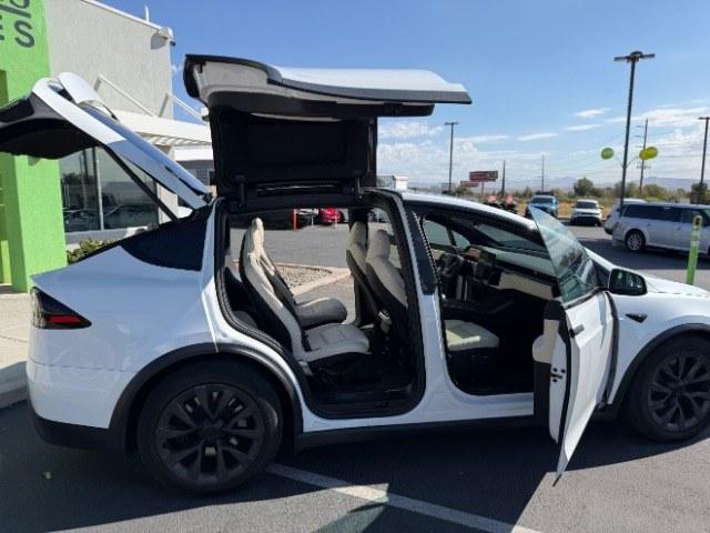 2023 Pearl White Multi-Coat /Cream Tesla Model X Dual Motor All-Wheel Drive | Standard Range (7SAXCBE56PF) with an ELECTRIC engine, Electric transmission, located at 1865 East Red Hills Pkwy, St. George, 84770, (435) 628-0023, 37.120850, -113.543640 - Very rareTesla Model X All Wheel Drive WITH HW4 and 6 Seats Interior and exterior in great condition. Small scratches and dings as pictured. Every Tesla we sell has had cabin air filter replaced, radiator cleaned, fluids topped AND comes with a mobile charging kit! Battery is healthy and gets 260- Photo#32