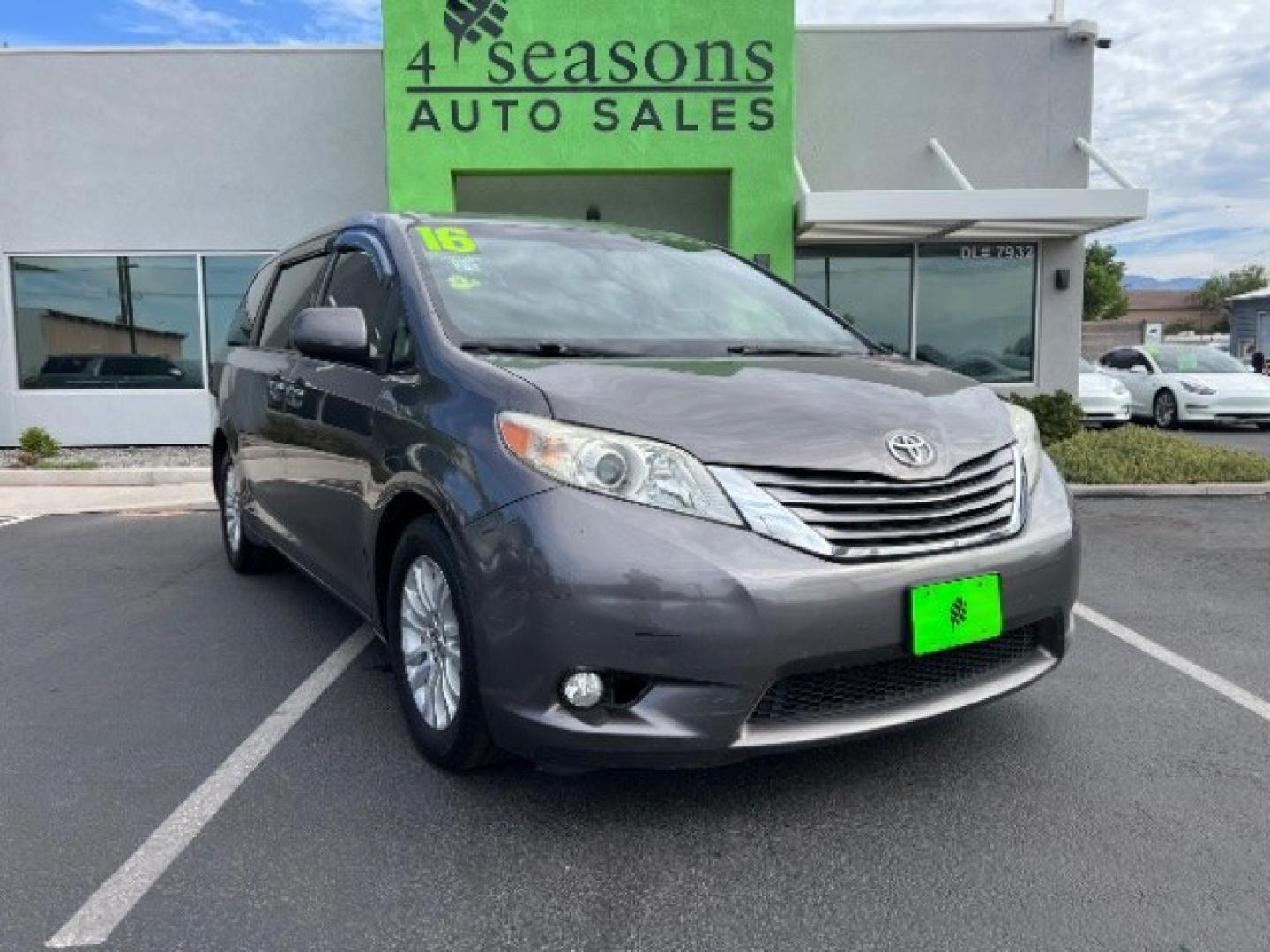 2016 Gray /Gray Cloth Interior Toyota Sienna XLE (5TDYK3DC4GS) with an 3.5L V-6 DOHC engine, Automatic transmission, located at 1865 East Red Hills Pkwy, St. George, 84770, (435) 628-0023, 37.120850, -113.543640 - We specialize in helping ALL people get the best financing available. No matter your credit score, good, bad or none we can get you an amazing rate. Had a bankruptcy, divorce, or repossessions? We give you the green light to get your credit back on the road. Low down and affordable payments that fit- Photo#0