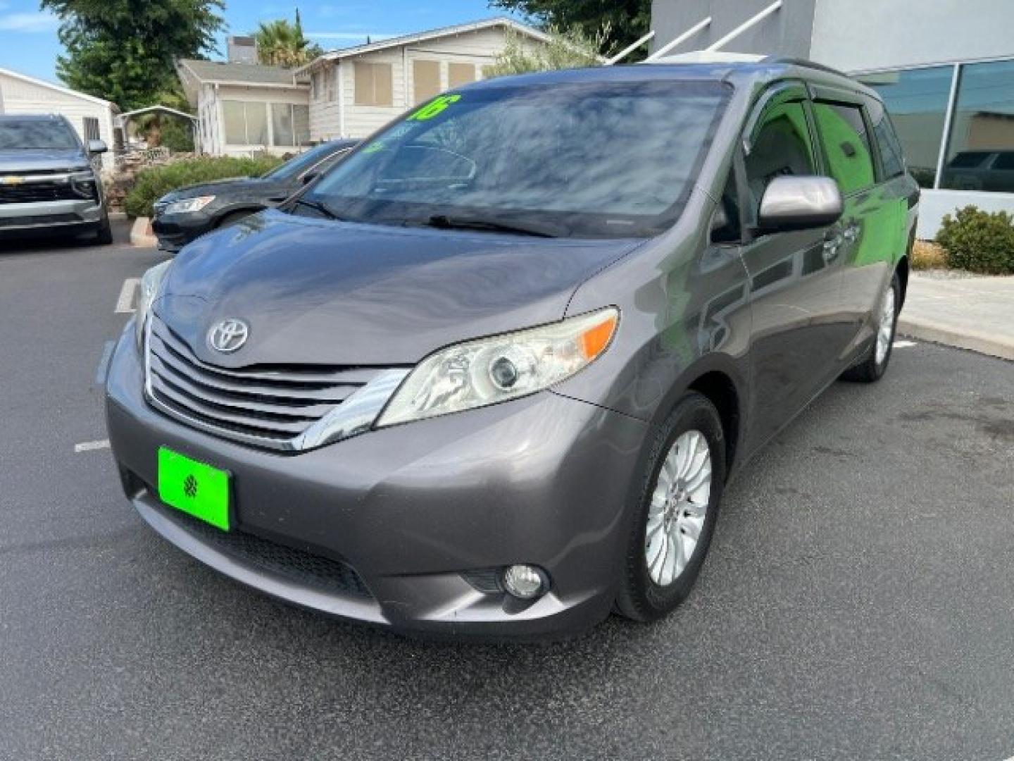 2016 Gray /Gray Cloth Interior Toyota Sienna XLE (5TDYK3DC4GS) with an 3.5L V-6 DOHC engine, Automatic transmission, located at 1865 East Red Hills Pkwy, St. George, 84770, (435) 628-0023, 37.120850, -113.543640 - We specialize in helping ALL people get the best financing available. No matter your credit score, good, bad or none we can get you an amazing rate. Had a bankruptcy, divorce, or repossessions? We give you the green light to get your credit back on the road. Low down and affordable payments that fit- Photo#2