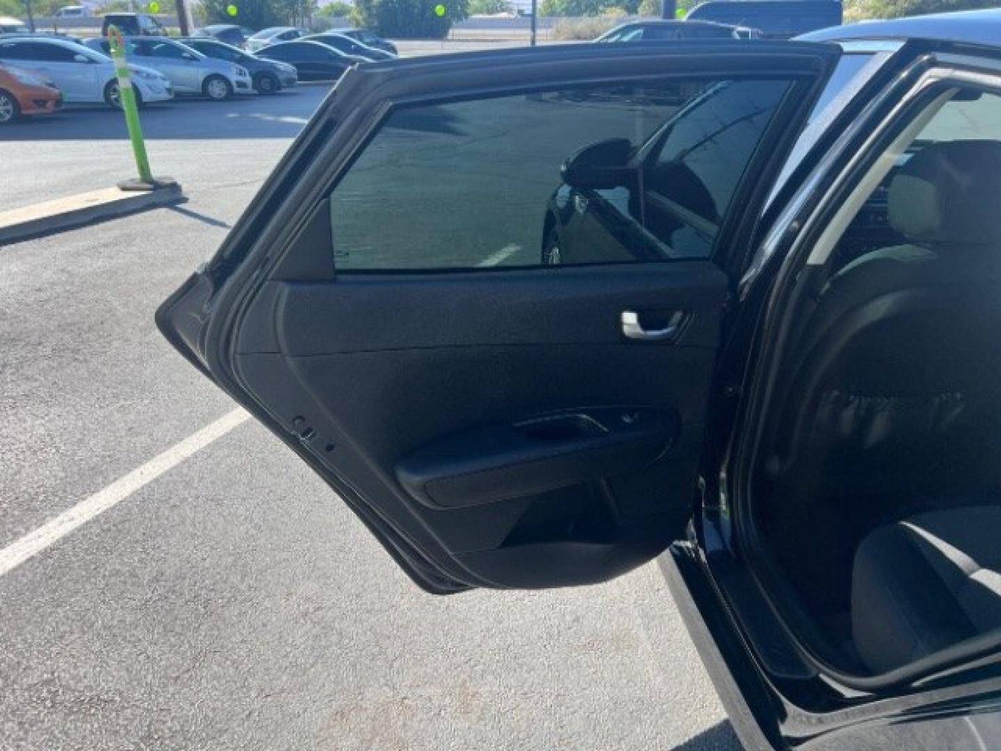 2016 Ebony Black /Black Kia Optima LX (5XXGT4L39GG) with an Theta II 2.4L I-4 gasoline direct injection engine, Automatic transmission, located at 1865 East Red Hills Pkwy, St. George, 84770, (435) 628-0023, 37.120850, -113.543640- Photo#20