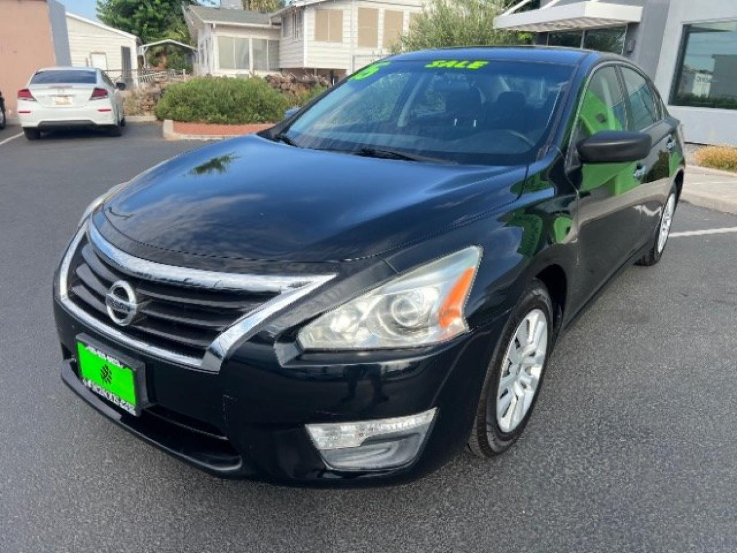 2015 Super Black /Charcoal Nissan Altima 2.5 S (1N4AL3AP1FC) with an 2.5L I-4 DOHC engine, Automatic transmission, located at 940 North Main Street, Cedar City, UT, 84720, (435) 628-0023, 37.692936, -113.061897 - Versatile Southern Utah travel starts with this 2015 Nissan Altima 2.5 S. Its 2.5L 4-cylinder engine, CVT automatic transmission, and front-wheel drive make it a smart fit for commuting, errands, and easy highway travel. With 73024 miles, this Altima is ready for its next adventure. The 2.5 S adds- Photo#2