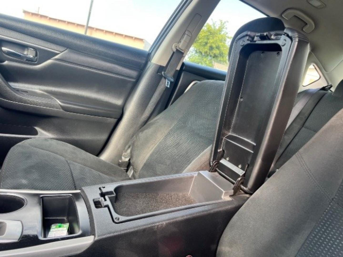 2015 Super Black /Charcoal Nissan Altima 2.5 S (1N4AL3AP1FC) with an 2.5L I-4 DOHC engine, Automatic transmission, located at 940 North Main Street, Cedar City, UT, 84720, (435) 628-0023, 37.692936, -113.061897 - Versatile Southern Utah travel starts with this 2015 Nissan Altima 2.5 S. Its 2.5L 4-cylinder engine, CVT automatic transmission, and front-wheel drive make it a smart fit for commuting, errands, and easy highway travel. With 73024 miles, this Altima is ready for its next adventure. The 2.5 S adds- Photo#21