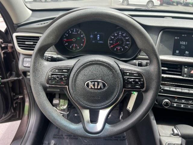 2018 Titanium Silver /Black Kia Optima LX (KNAGT4L36J5) with an Theta II 2.4L I-4 gasoline direct injection engine, Automatic transmission, located at 1865 East Red Hills Pkwy, St. George, 84770, (435) 628-0023, 37.120850, -113.543640 - We specialize in helping ALL people get the best financing available. No matter your credit score, good, bad or none we can get you an amazing rate. Had a bankruptcy, divorce, or repossessions? We give you the green light to get your credit back on the road. Low down and affordable payments that fit- Photo#15