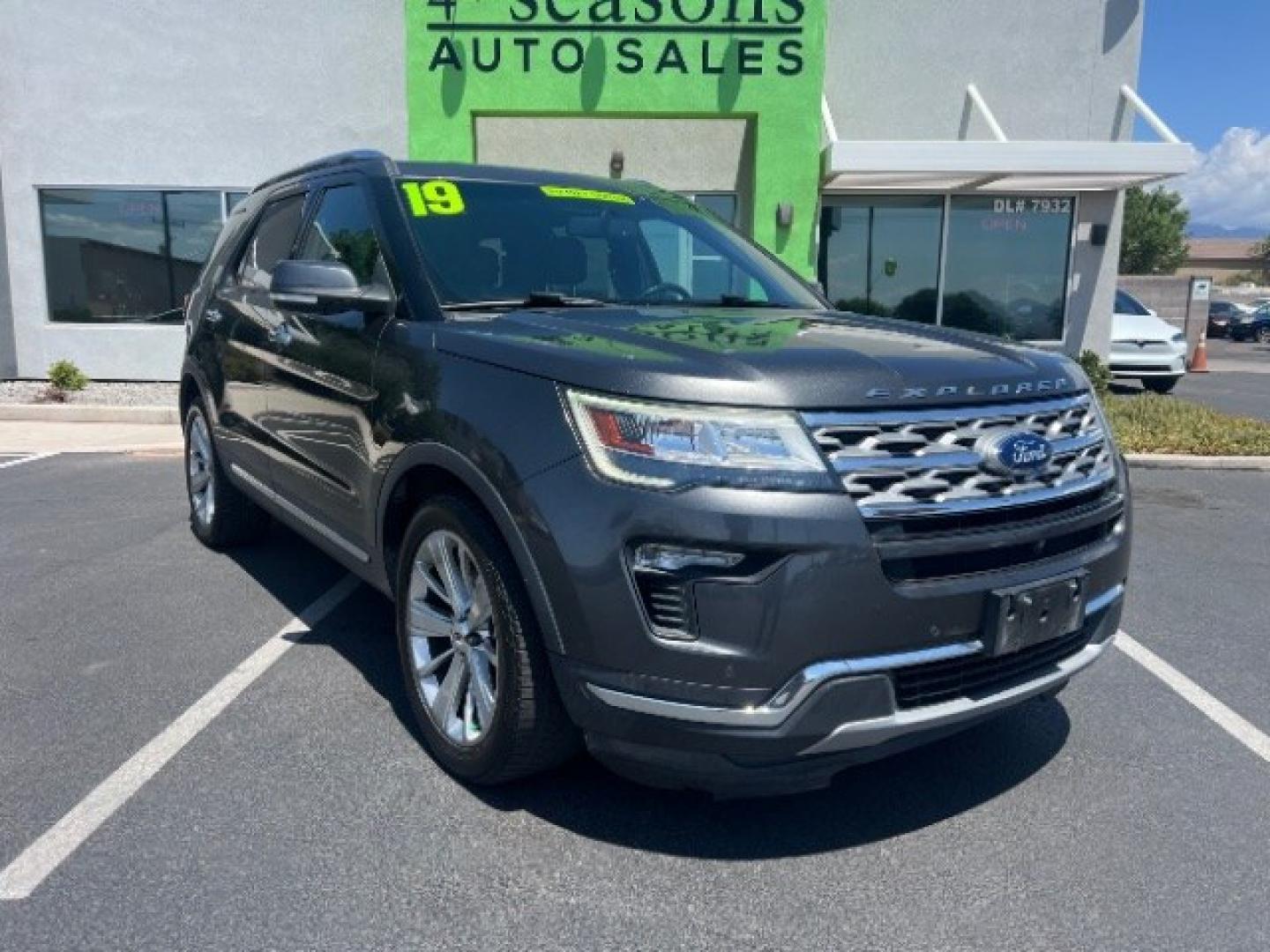 2019 Magnetic Metallic /Ebony Black Ford Explorer Limited (1FM5K7F85KG) with an EcoBoost 2.3L I-4 gasoline direct injection engine, Automatic transmission, located at 1865 East Red Hills Pkwy, St. George, 84770, (435) 628-0023, 37.120850, -113.543640 - We specialize in helping ALL people get the best financing available. No matter your credit score, good, bad or none we can get you an amazing rate. Had a bankruptcy, divorce, or repossessions? We give you the green light to get your credit back on the road. Low down and affordable payments that fit- Photo#0