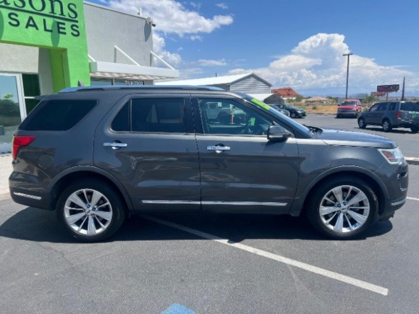 2019 Magnetic Metallic /Ebony Black Ford Explorer Limited (1FM5K7F85KG) with an EcoBoost 2.3L I-4 gasoline direct injection engine, Automatic transmission, located at 1865 East Red Hills Pkwy, St. George, 84770, (435) 628-0023, 37.120850, -113.543640 - We specialize in helping ALL people get the best financing available. No matter your credit score, good, bad or none we can get you an amazing rate. Had a bankruptcy, divorce, or repossessions? We give you the green light to get your credit back on the road. Low down and affordable payments that fit- Photo#7