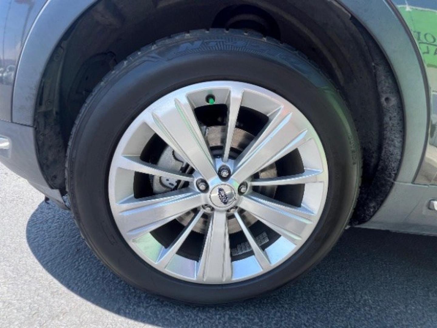 2019 Magnetic Metallic /Ebony Black Ford Explorer Limited (1FM5K7F85KG) with an EcoBoost 2.3L I-4 gasoline direct injection engine, Automatic transmission, located at 1865 East Red Hills Pkwy, St. George, 84770, (435) 628-0023, 37.120850, -113.543640 - We specialize in helping ALL people get the best financing available. No matter your credit score, good, bad or none we can get you an amazing rate. Had a bankruptcy, divorce, or repossessions? We give you the green light to get your credit back on the road. Low down and affordable payments that fit- Photo#10
