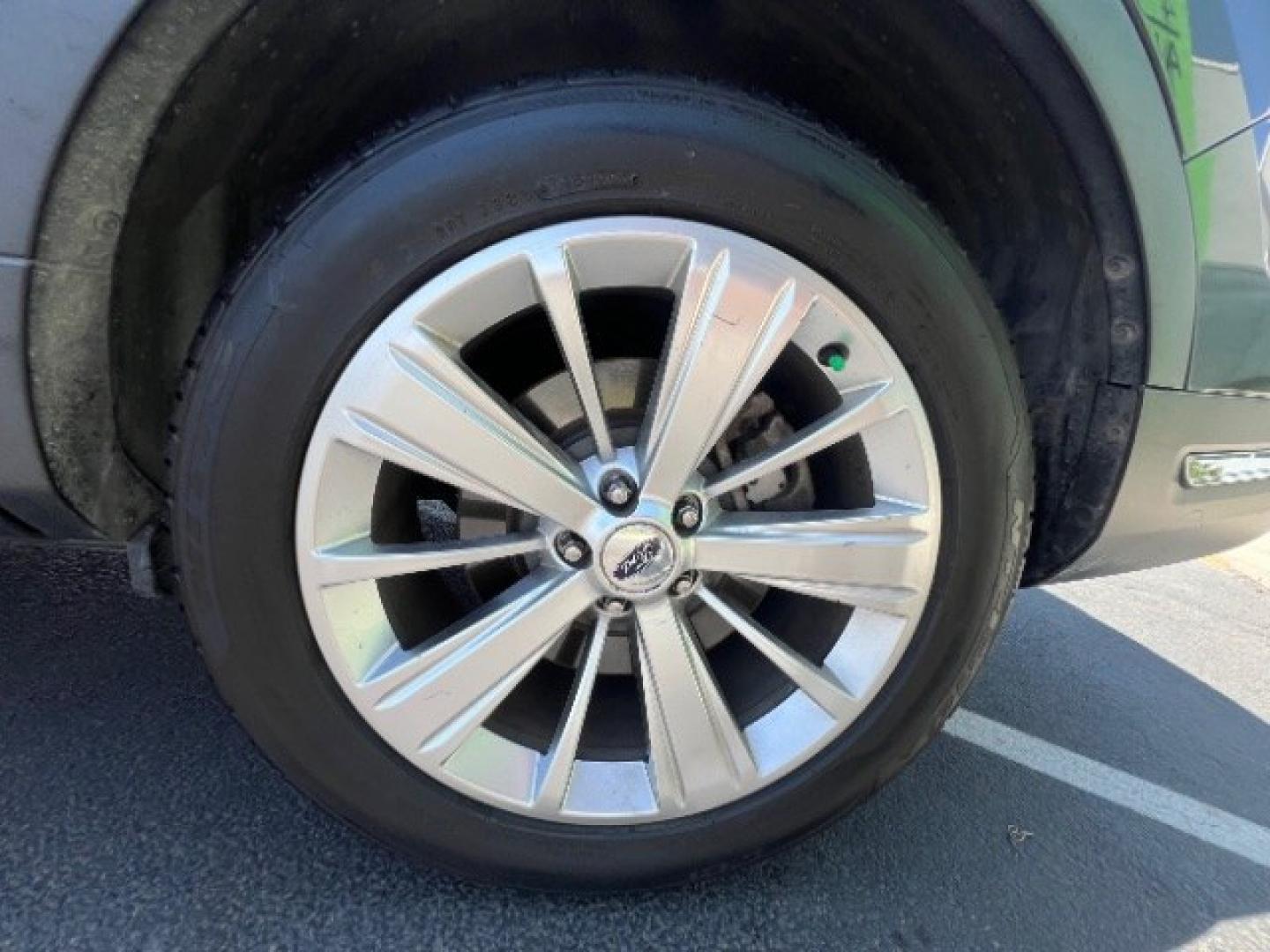 2019 Magnetic Metallic /Ebony Black Ford Explorer Limited (1FM5K7F85KG) with an EcoBoost 2.3L I-4 gasoline direct injection engine, Automatic transmission, located at 1865 East Red Hills Pkwy, St. George, 84770, (435) 628-0023, 37.120850, -113.543640 - We specialize in helping ALL people get the best financing available. No matter your credit score, good, bad or none we can get you an amazing rate. Had a bankruptcy, divorce, or repossessions? We give you the green light to get your credit back on the road. Low down and affordable payments that fit- Photo#11