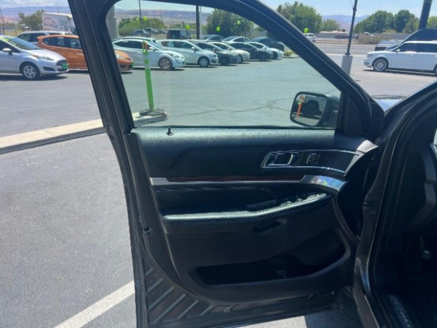 2019 Magnetic Metallic /Ebony Black Ford Explorer Limited (1FM5K7F85KG) with an EcoBoost 2.3L I-4 gasoline direct injection engine, Automatic transmission, located at 1865 East Red Hills Pkwy, St. George, 84770, (435) 628-0023, 37.120850, -113.543640 - We specialize in helping ALL people get the best financing available. No matter your credit score, good, bad or none we can get you an amazing rate. Had a bankruptcy, divorce, or repossessions? We give you the green light to get your credit back on the road. Low down and affordable payments that fit- Photo#12