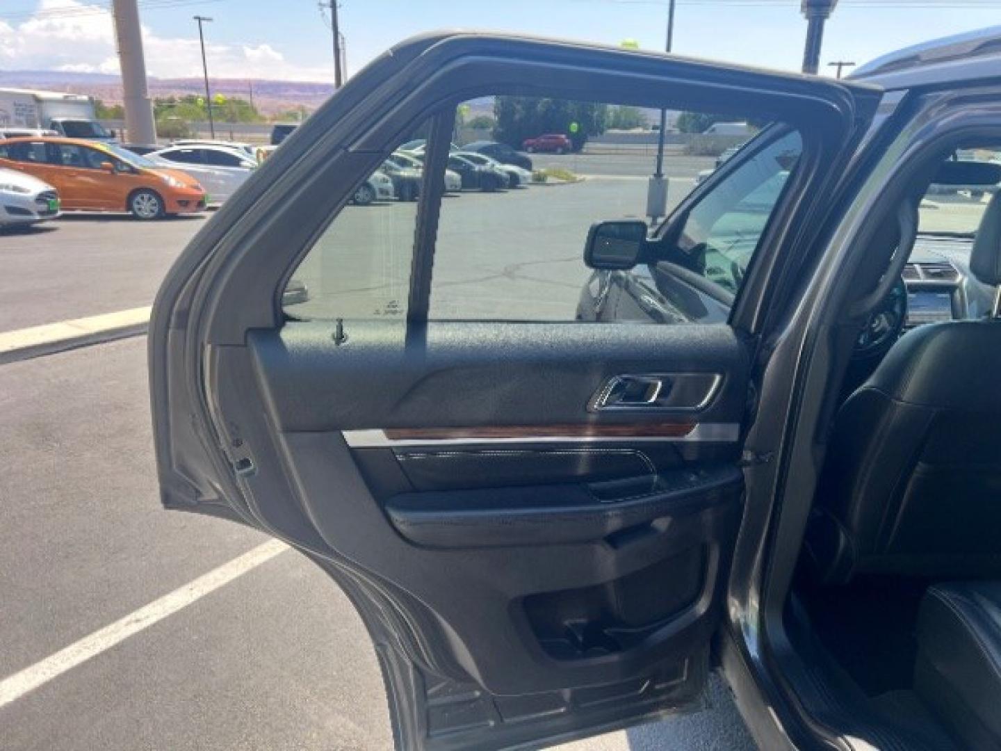 2019 Magnetic Metallic /Ebony Black Ford Explorer Limited (1FM5K7F85KG) with an EcoBoost 2.3L I-4 gasoline direct injection engine, Automatic transmission, located at 1865 East Red Hills Pkwy, St. George, 84770, (435) 628-0023, 37.120850, -113.543640 - We specialize in helping ALL people get the best financing available. No matter your credit score, good, bad or none we can get you an amazing rate. Had a bankruptcy, divorce, or repossessions? We give you the green light to get your credit back on the road. Low down and affordable payments that fit- Photo#20
