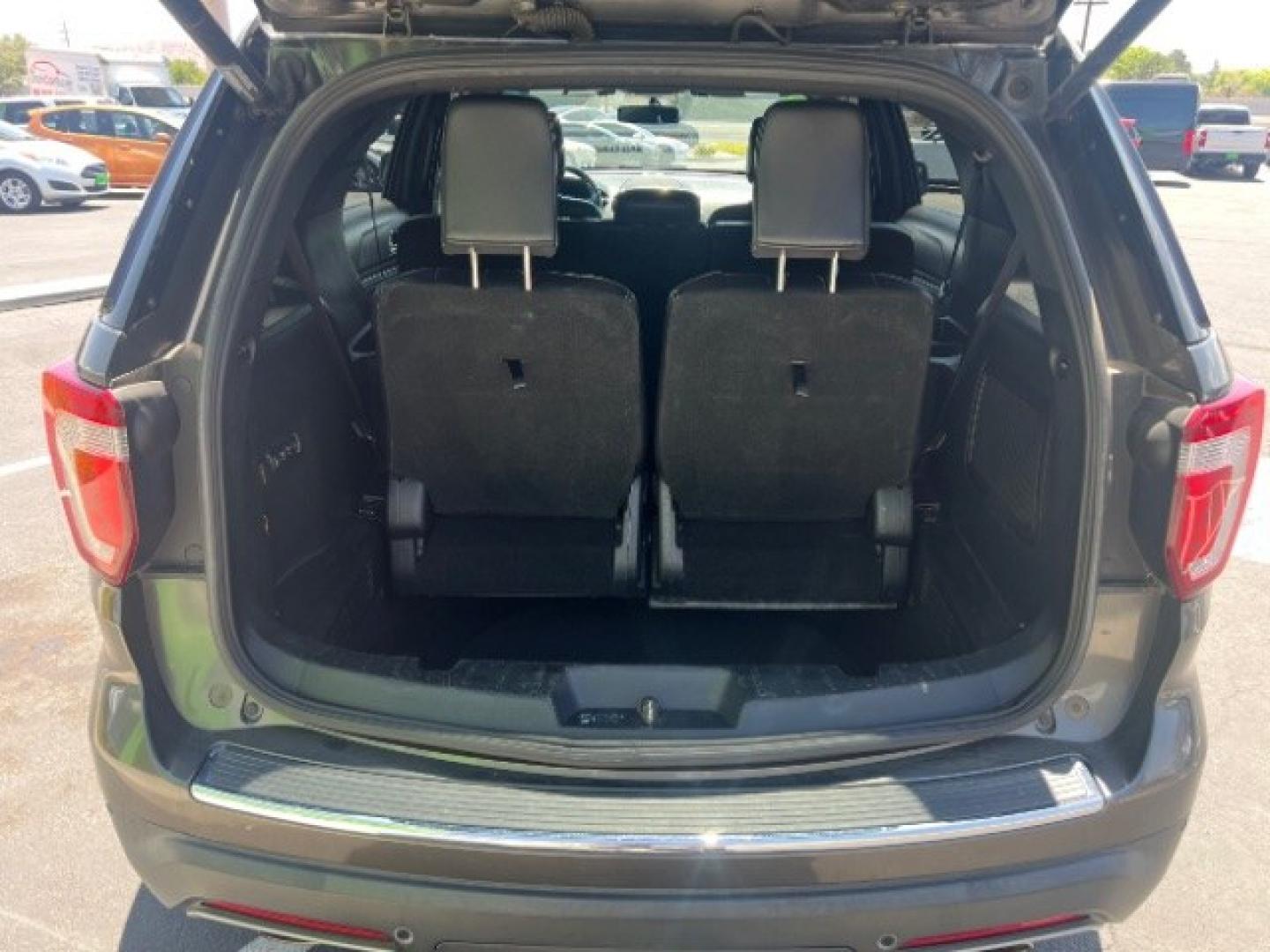 2019 Magnetic Metallic /Ebony Black Ford Explorer Limited (1FM5K7F85KG) with an EcoBoost 2.3L I-4 gasoline direct injection engine, Automatic transmission, located at 1865 East Red Hills Pkwy, St. George, 84770, (435) 628-0023, 37.120850, -113.543640 - We specialize in helping ALL people get the best financing available. No matter your credit score, good, bad or none we can get you an amazing rate. Had a bankruptcy, divorce, or repossessions? We give you the green light to get your credit back on the road. Low down and affordable payments that fit- Photo#27