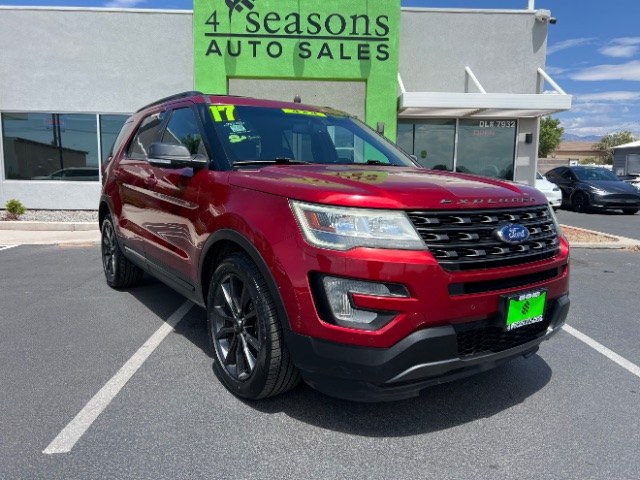 photo of 2017 Ford Explorer XLT