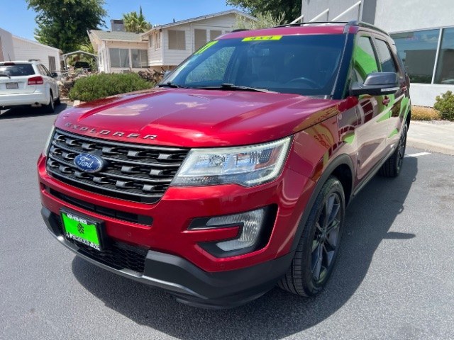2017 Ruby Red Metallic Tinted Clearcoat /Ebony Black Ford Explorer XLT (1FM5K8D89HG) with an 3.5L V6 engine, Automatic transmission, located at 940 North Main Street, Cedar City, UT, 84720, (435) 628-0023, 37.692936, -113.061897 - We specialize in helping ALL people get the best financing available. No matter your credit score, good, bad or none we can get you an amazing rate. Had a bankruptcy, divorce, or repossessions? We give you the green light to get your credit back on the road. Low down and affordable payments that fit- Photo#2