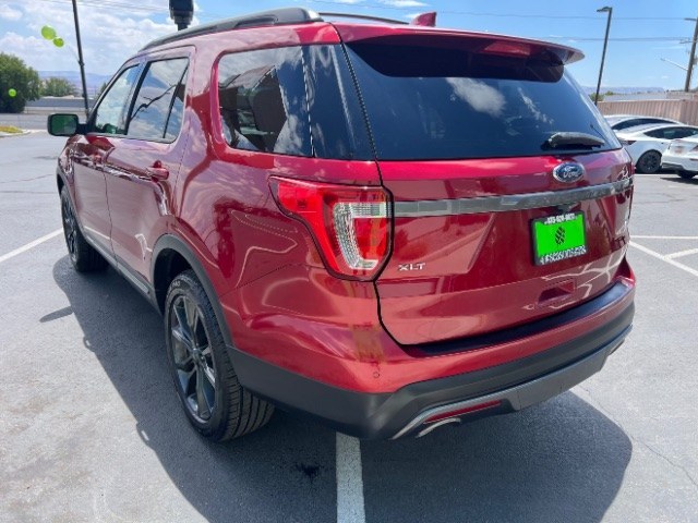 2017 Ruby Red Metallic Tinted Clearcoat /Ebony Black Ford Explorer XLT (1FM5K8D89HG) with an 3.5L V6 engine, Automatic transmission, located at 940 North Main Street, Cedar City, UT, 84720, (435) 628-0023, 37.692936, -113.061897 - We specialize in helping ALL people get the best financing available. No matter your credit score, good, bad or none we can get you an amazing rate. Had a bankruptcy, divorce, or repossessions? We give you the green light to get your credit back on the road. Low down and affordable payments that fit- Photo#4