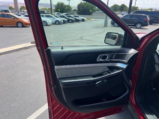 2017 Ruby Red Metallic Tinted Clearcoat /Ebony Black Ford Explorer XLT (1FM5K8D89HG) with an 3.5L V6 engine, Automatic transmission, located at 940 North Main Street, Cedar City, UT, 84720, (435) 628-0023, 37.692936, -113.061897 - We specialize in helping ALL people get the best financing available. No matter your credit score, good, bad or none we can get you an amazing rate. Had a bankruptcy, divorce, or repossessions? We give you the green light to get your credit back on the road. Low down and affordable payments that fit- Photo#12