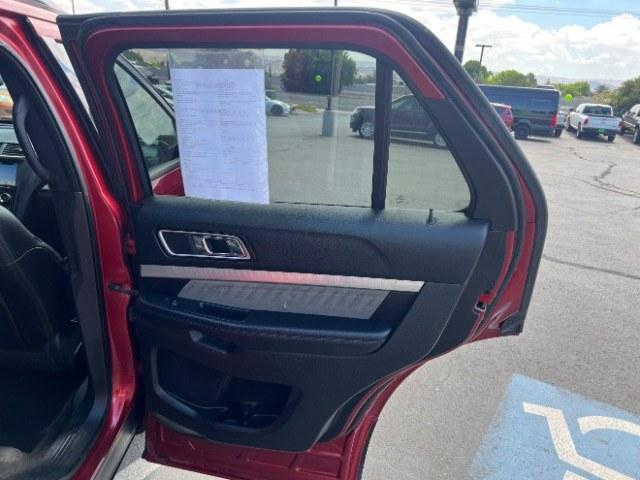 2017 Ruby Red Metallic Tinted Clearcoat /Ebony Black Ford Explorer XLT (1FM5K8D89HG) with an 3.5L V6 engine, Automatic transmission, located at 940 North Main Street, Cedar City, UT, 84720, (435) 628-0023, 37.692936, -113.061897 - We specialize in helping ALL people get the best financing available. No matter your credit score, good, bad or none we can get you an amazing rate. Had a bankruptcy, divorce, or repossessions? We give you the green light to get your credit back on the road. Low down and affordable payments that fit- Photo#27