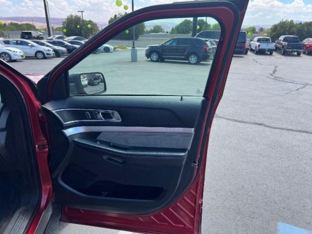 2017 Ruby Red Metallic Tinted Clearcoat /Ebony Black Ford Explorer XLT (1FM5K8D89HG) with an 3.5L V6 engine, Automatic transmission, located at 940 North Main Street, Cedar City, UT, 84720, (435) 628-0023, 37.692936, -113.061897 - We specialize in helping ALL people get the best financing available. No matter your credit score, good, bad or none we can get you an amazing rate. Had a bankruptcy, divorce, or repossessions? We give you the green light to get your credit back on the road. Low down and affordable payments that fit- Photo#29