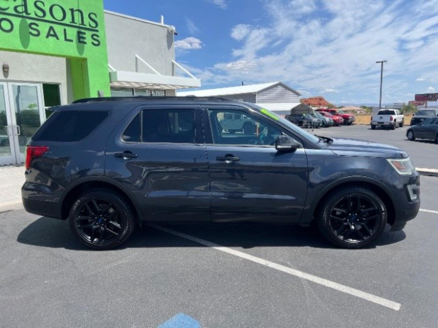 2017 Shadow Black /Ebony Black w/Red Accent Stitching Ford Explorer Sport (1FM5K8GT5HG) with an EcoBoost 3.5L V-6 gasoline direct injection engine, Automatic transmission, located at 1865 East Red Hills Pkwy, St. George, 84770, (435) 628-0023, 37.120850, -113.543640 - We specialize in helping ALL people get the best financing available. No matter your credit score, good, bad or none we can get you an amazing rate. Had a bankruptcy, divorce, or repossessions? We give you the green light to get your credit back on the road. Low down and affordable payments that fit- Photo#7