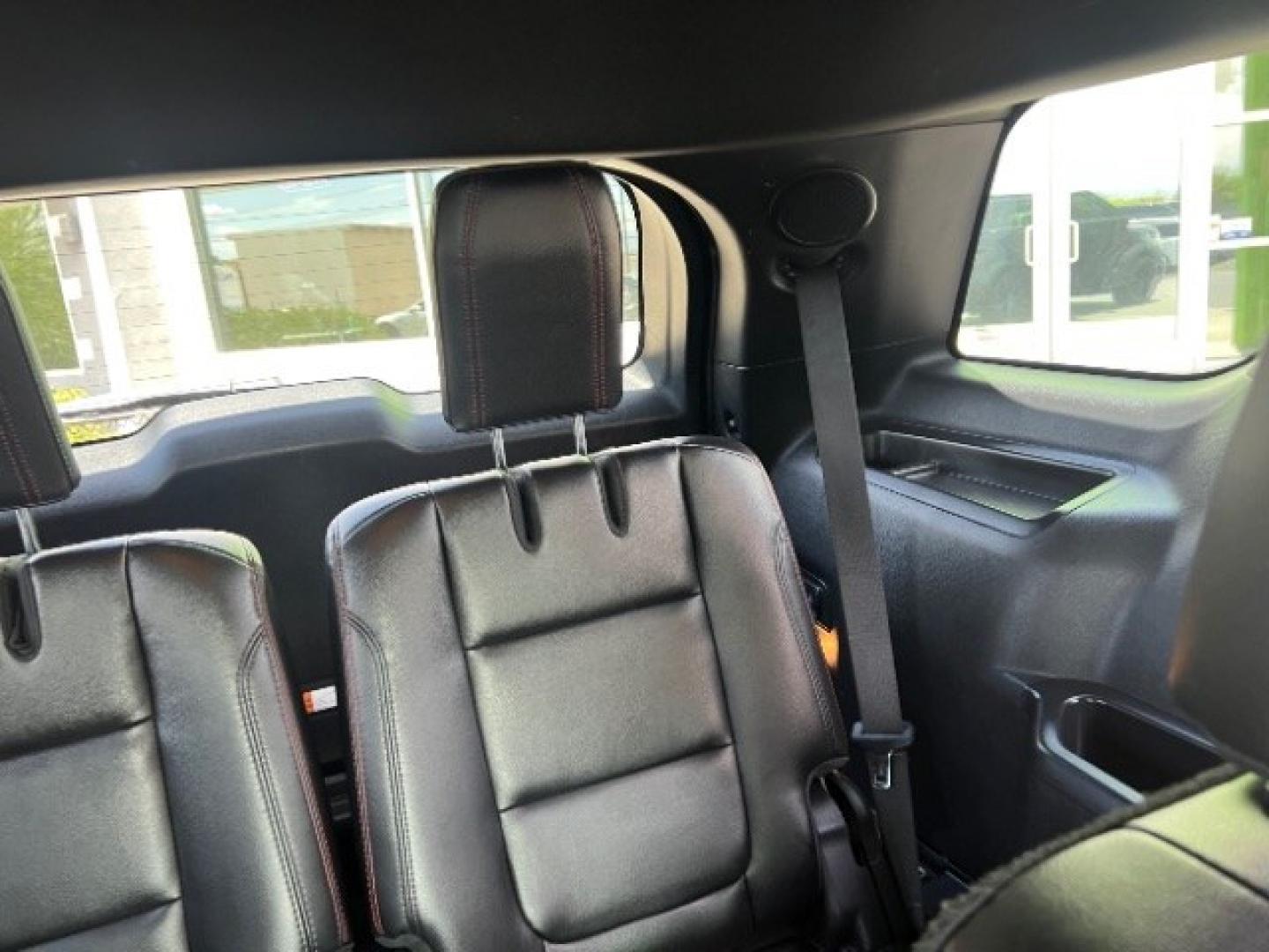 2017 Shadow Black /Ebony Black w/Red Accent Stitching Ford Explorer Sport (1FM5K8GT5HG) with an EcoBoost 3.5L V-6 gasoline direct injection engine, Automatic transmission, located at 1865 East Red Hills Pkwy, St. George, 84770, (435) 628-0023, 37.120850, -113.543640 - We specialize in helping ALL people get the best financing available. No matter your credit score, good, bad or none we can get you an amazing rate. Had a bankruptcy, divorce, or repossessions? We give you the green light to get your credit back on the road. Low down and affordable payments that fit- Photo#24