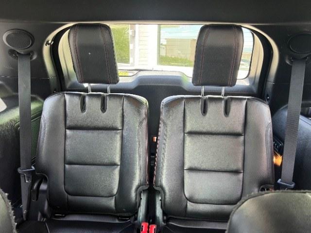 2017 Shadow Black /Ebony Black w/Red Accent Stitching Ford Explorer Sport (1FM5K8GT5HG) with an EcoBoost 3.5L V-6 gasoline direct injection engine, Automatic transmission, located at 1865 East Red Hills Pkwy, St. George, 84770, (435) 628-0023, 37.120850, -113.543640 - We specialize in helping ALL people get the best financing available. No matter your credit score, good, bad or none we can get you an amazing rate. Had a bankruptcy, divorce, or repossessions? We give you the green light to get your credit back on the road. Low down and affordable payments that fit- Photo#25