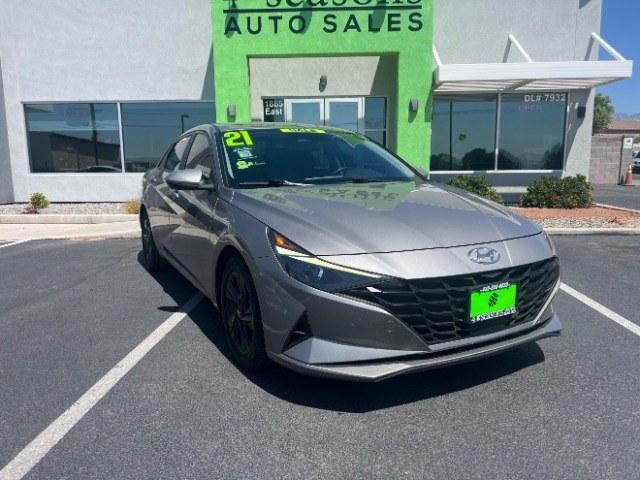 2021 Portofino Gray /Black Hyundai Elantra SEL (KMHLS4AG7MU) with an Nu 2L I-4 DOHC engine, Automatic transmission, located at 940 North Main Street, Cedar City, UT, 84720, (435) 628-0023, 37.692936, -113.061897 - We specialize in helping ALL people get the best financing available. No matter your credit score, good, bad or none we can get you an amazing rate. Had a bankruptcy, divorce, or repossessions? We give you the green light to get your credit back on the road. Low down and affordable payments that fit- Photo#0