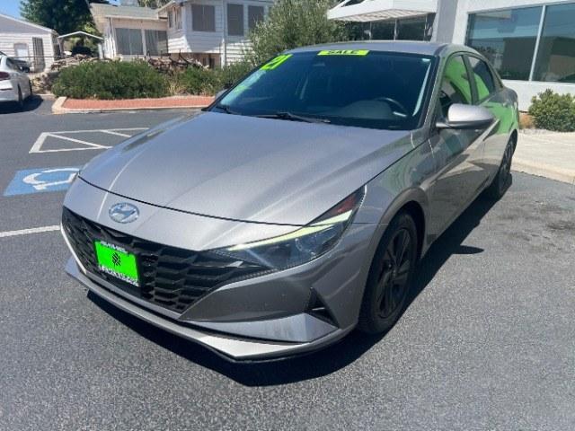 2021 Portofino Gray /Black Hyundai Elantra SEL (KMHLS4AG7MU) with an Nu 2L I-4 DOHC engine, Automatic transmission, located at 940 North Main Street, Cedar City, UT, 84720, (435) 628-0023, 37.692936, -113.061897 - We specialize in helping ALL people get the best financing available. No matter your credit score, good, bad or none we can get you an amazing rate. Had a bankruptcy, divorce, or repossessions? We give you the green light to get your credit back on the road. Low down and affordable payments that fit- Photo#2