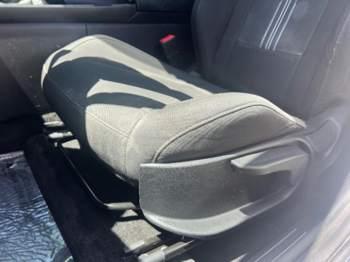 2021 Portofino Gray /Black Hyundai Elantra SEL (KMHLS4AG7MU) with an Nu 2L I-4 DOHC engine, Automatic transmission, located at 1865 East Red Hills Pkwy, St. George, 84770, (435) 628-0023, 37.120850, -113.543640- Photo#13