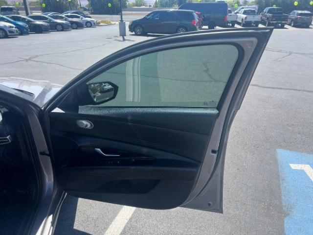 2021 Portofino Gray /Black Hyundai Elantra SEL (KMHLS4AG7MU) with an Nu 2L I-4 DOHC engine, Automatic transmission, located at 940 North Main Street, Cedar City, UT, 84720, (435) 628-0023, 37.692936, -113.061897 - We specialize in helping ALL people get the best financing available. No matter your credit score, good, bad or none we can get you an amazing rate. Had a bankruptcy, divorce, or repossessions? We give you the green light to get your credit back on the road. Low down and affordable payments that fit- Photo#26