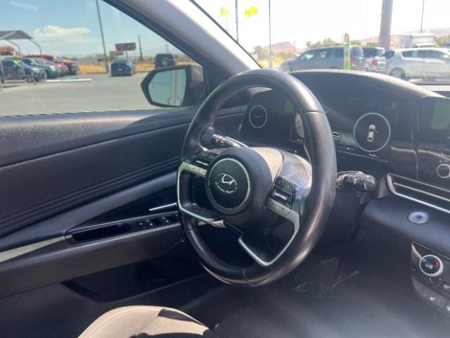 2021 Portofino Gray /Black Hyundai Elantra SEL (KMHLS4AG7MU) with an Nu 2L I-4 DOHC engine, Automatic transmission, located at 940 North Main Street, Cedar City, UT, 84720, (435) 628-0023, 37.692936, -113.061897 - We specialize in helping ALL people get the best financing available. No matter your credit score, good, bad or none we can get you an amazing rate. Had a bankruptcy, divorce, or repossessions? We give you the green light to get your credit back on the road. Low down and affordable payments that fit- Photo#29