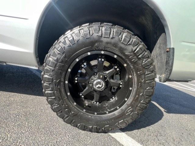 2018 Bright Silver Metallic Clearcoat /Diesel Gray/Black Ram 1500 Tradesman Quad Cab 4x4 6'4 Box (1C6RR7FG5JS) with an Pentastar 3.6L V-6 DOHC engine, Automatic transmission, located at 1865 East Red Hills Pkwy, St. George, 84770, (435) 628-0023, 37.120850, -113.543640- Photo#8