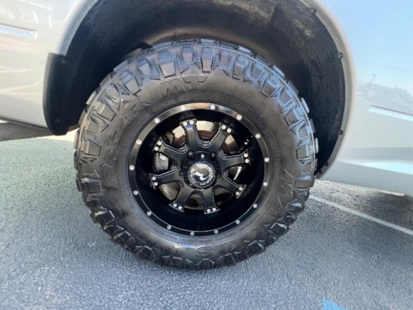 2018 Bright Silver Metallic Clearcoat /Diesel Gray/Black Ram 1500 Tradesman Quad Cab 4x4 6'4 Box (1C6RR7FG5JS) with an Pentastar 3.6L V-6 DOHC engine, Automatic transmission, located at 1865 East Red Hills Pkwy, St. George, 84770, (435) 628-0023, 37.120850, -113.543640 - We specialize in helping ALL people get the best financing available. No matter your credit score, good, bad or none we can get you an amazing rate. Had a bankruptcy, divorce, or repossessions? We give you the green light to get your credit back on the road. Low down and affordable payments that fit- Photo#9