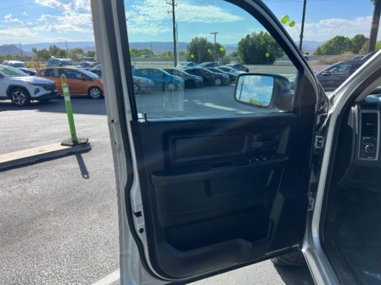 2018 Bright Silver Metallic Clearcoat /Diesel Gray/Black Ram 1500 Tradesman Quad Cab 4x4 6'4 Box (1C6RR7FG5JS) with an Pentastar 3.6L V-6 DOHC engine, Automatic transmission, located at 1865 East Red Hills Pkwy, St. George, 84770, (435) 628-0023, 37.120850, -113.543640 - We specialize in helping ALL people get the best financing available. No matter your credit score, good, bad or none we can get you an amazing rate. Had a bankruptcy, divorce, or repossessions? We give you the green light to get your credit back on the road. Low down and affordable payments that fit- Photo#12
