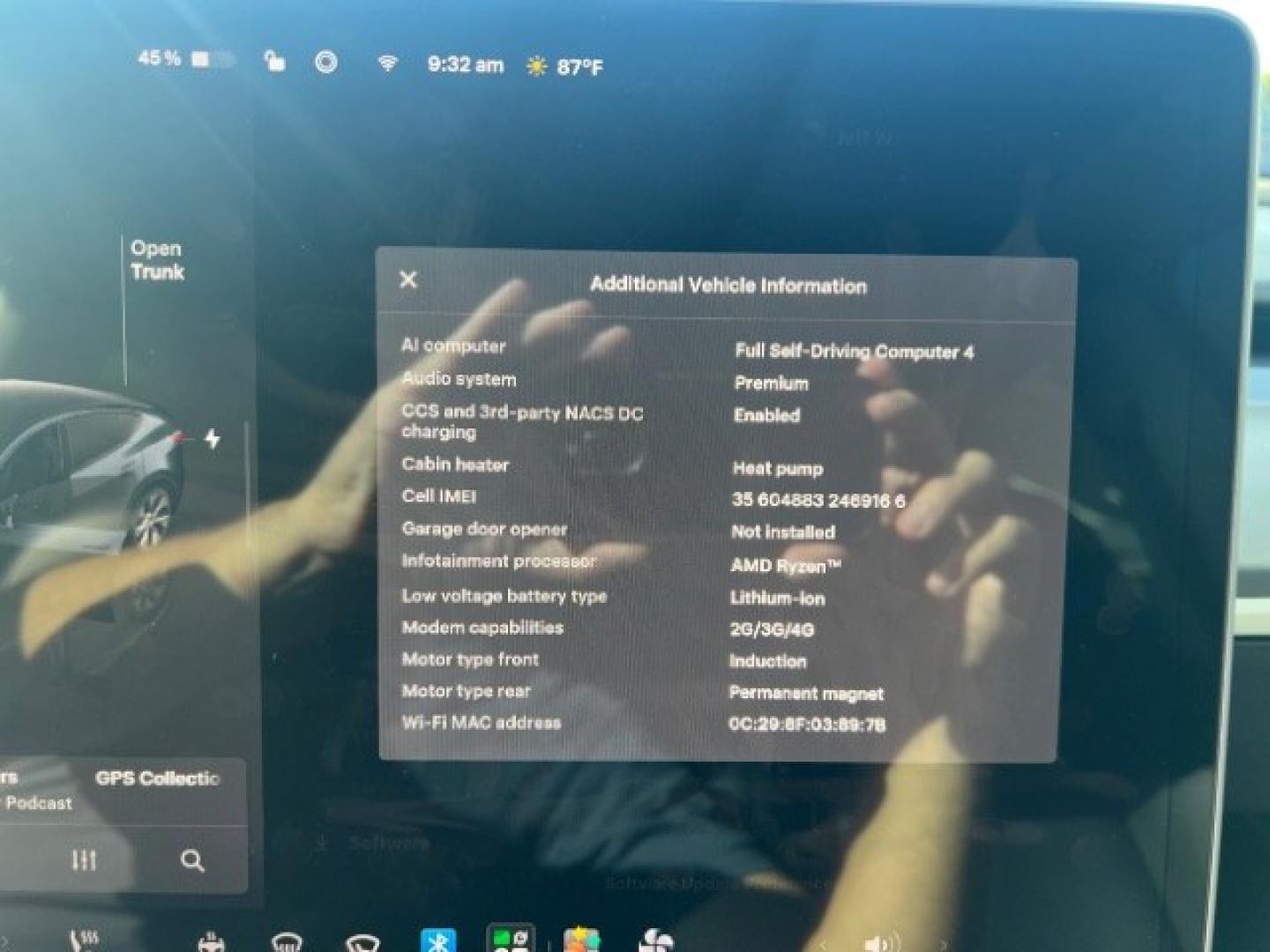 2024 Stealth Grey /Black Tesla Model Y Long Range Dual Motor All-Wheel Drive (7SAYGAEE8RF) with an ELECTRIC engine, Electric transmission, located at 1865 East Red Hills Pkwy, St. George, 84770, (435) 628-0023, 37.120850, -113.543640 - Excellent Tesla Model Y Long Range All Wheel Drive , 7 Seats HW4!, Interior and exterior in great condition. Small scratches and dings as pictured. Every Tesla we sell has had cabin air filter replaced, radiator cleaned, fluids topped AND comes with a mobile charging kit! Battery is healthy and ge- Photo#2